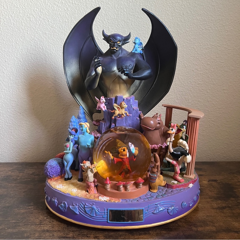 Disney Fantasia 70th Anniversary Musical Snow Globe Statue [BLOWER NEEDS REPAIR]